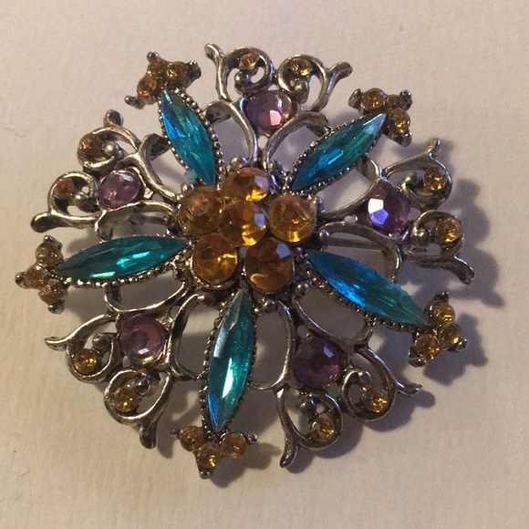 Purple, Blue and Yellow Heart Brooch - costume jewelry - Picture 3 of 6